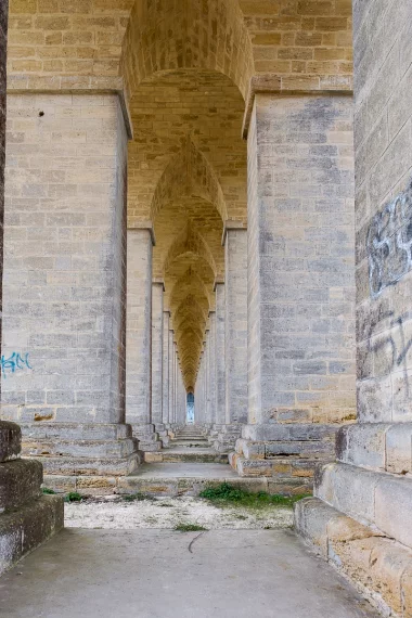 Sous le pont Eiffel de Cubezac (2).